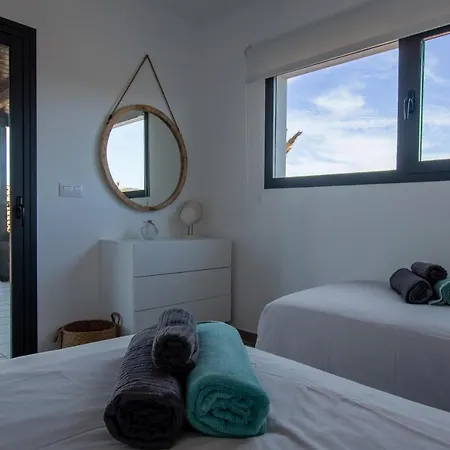 North Shore Villas, Makai, Heated & Shared Pool Ferienhaus Lajares
