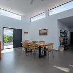 North Shore Villas, Makai, Heated & Shared Pool *