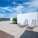 North Shore Villas, Makai, Heated & Shared Pool