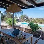 North Shore Villas, Makai, Heated & Shared Pool Holiday home *