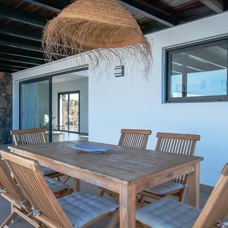 Сasa de vacaciones North Shore Villas, Makai, Heated & Shared Pool Lajares