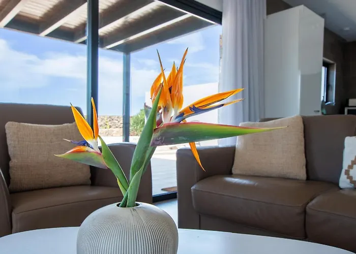 North Shore Villas, Makai, Heated & Shared Pool *