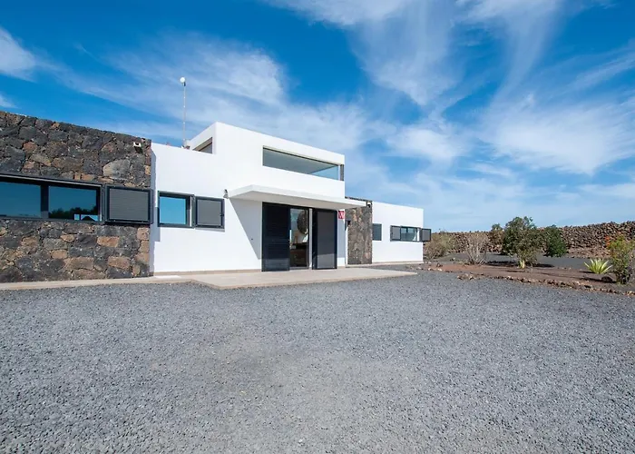 North Shore Villas, Makai, Heated & Shared Pool * Lajares