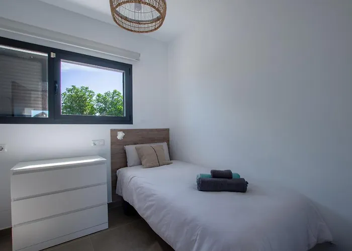 North Shore Villas, Makai, Heated & Shared Pool