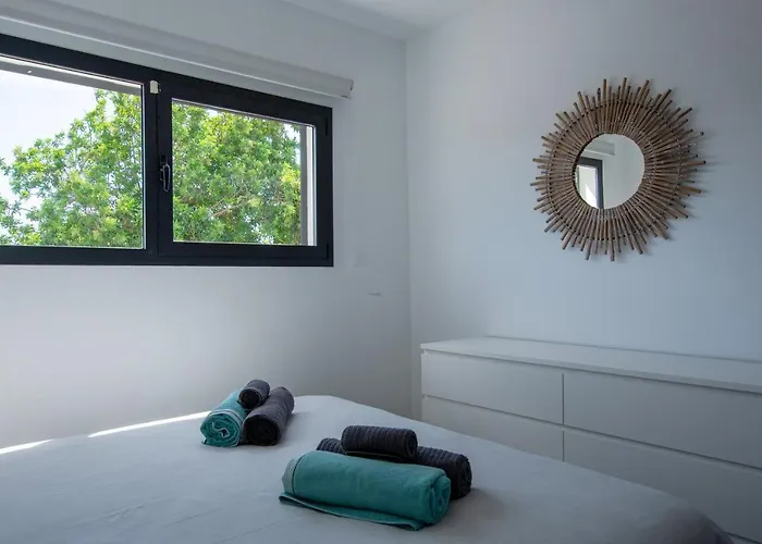 North Shore Villas, Makai, Heated & Shared Pool