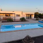 Tatil Evi North Shore Villas, Makai, Heated & Shared Pool
