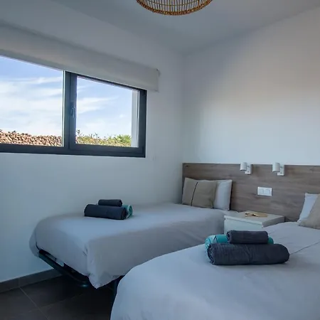 North Shore Villas, Makai, Heated & Shared Pool * Lajares