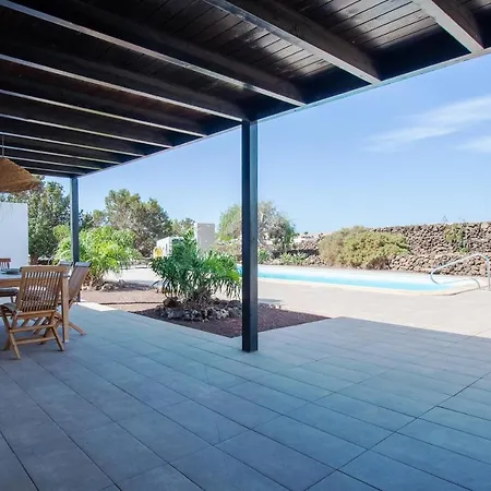 North Shore Villas, Makai, Heated&shared Pool *