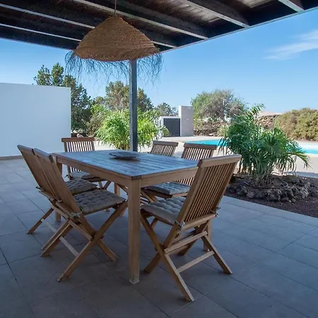 North Shore Villas, Makai, Heated&shared Pool *