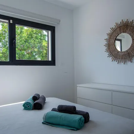 North Shore Villas, Makai, Heated & Shared Pool